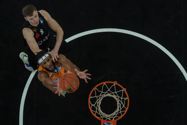 他能否带领 他能否带领