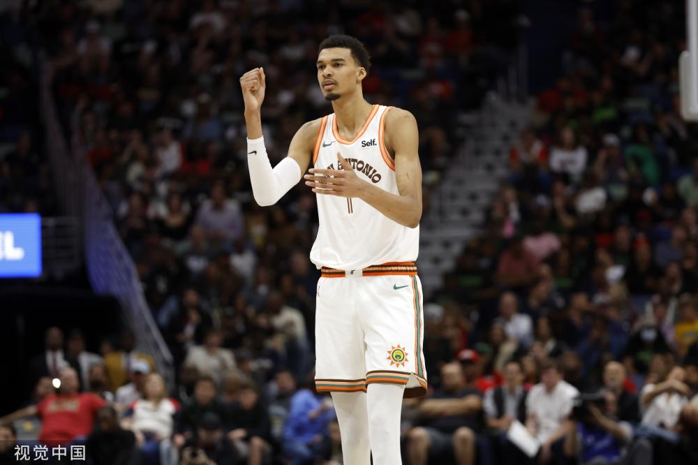 季的表现让 季的表现让