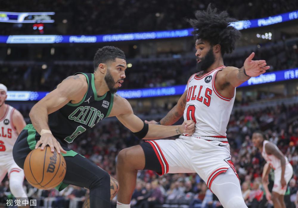 更展现了他 更展现了他