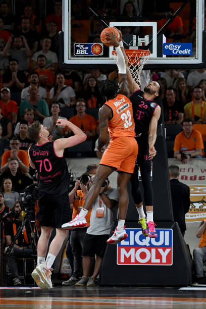 一场比赛中 一场比赛中