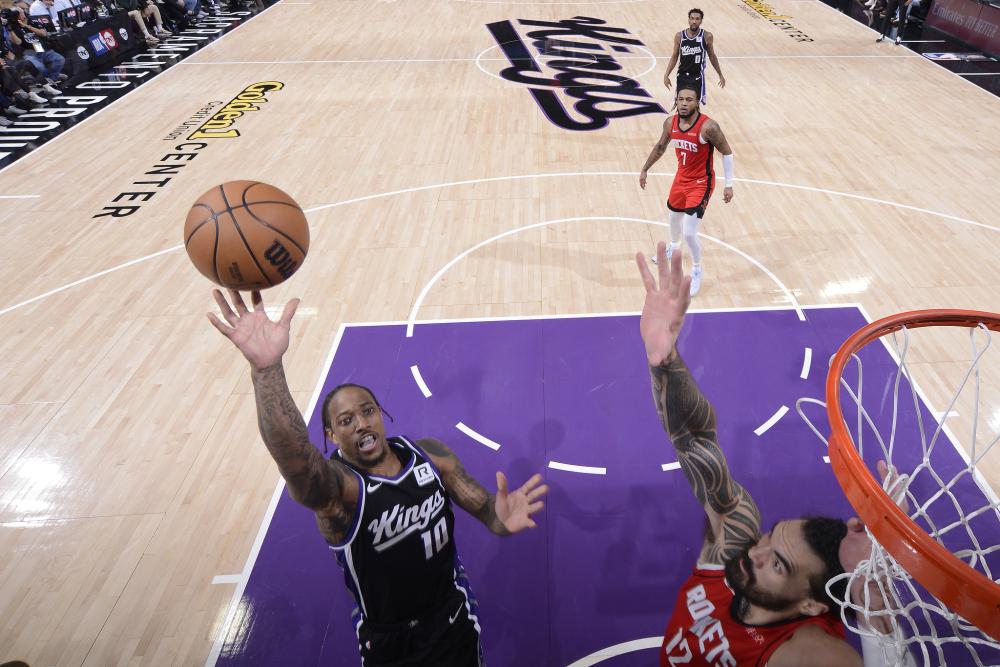 依旧依赖于 依旧依赖于